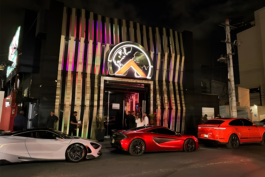 THE WORLD 🌎 CLUB SD